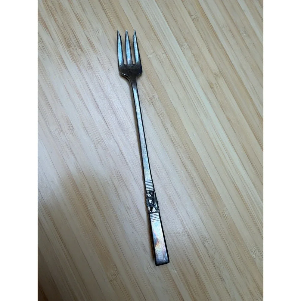 Vintage Community Silverplate Cocktail Pickle Fork 6